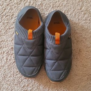 Teva Ember Moc